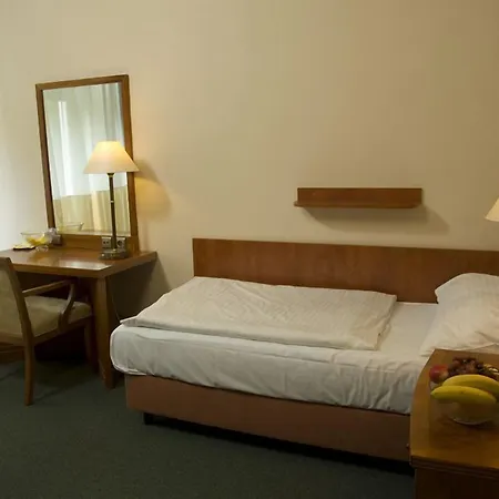 Dr. Adler Spa & Kurhotel Hotel 3*