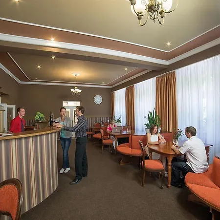 Hotel Dr. Adler Spa & Kurhotel 3*