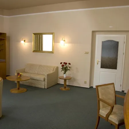 Hotell Dr. Adler & Františkovy Lázně
