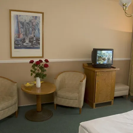 Hotell Dr. Adler & Františkovy Lázně