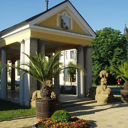 Hotel Dr. Adler Spa & Kurhotel 3*