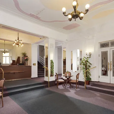 Hotell Dr. Adler & 3*