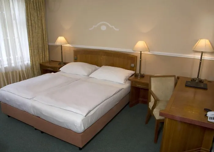 Dr. Adler Spa&kurhotel 3*