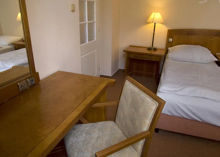 阿德勒博士spa加库尔酒店